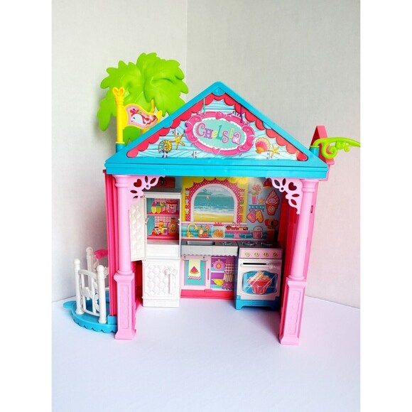 Barbie Club Chelsea 2 Story Playhouse Chelsea Blonde Beach Doll Mermaid Suit - Picture 5 of 9
